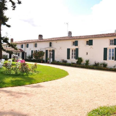 Le Logis Du Plessis Bed & Breakfast Chaniers Exterior photo